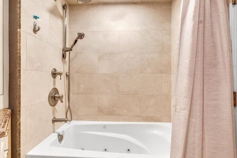 Townhouse in Parkland, Florida 3 bedrooms, 154.5 sq.m. № 2085210 - photo 25