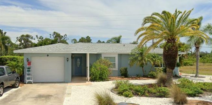 House in Rotonda, Florida 2 bedrooms, 128.95 sq.m. № 1437204