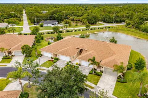 Villa ou maison à vendre à Punta Gorda, Floride: 2 chambres, 135.45 m2 № 2206816 - photo 2