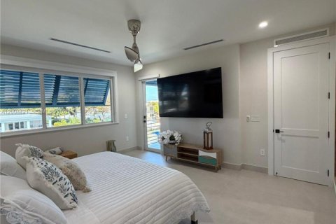 Casa en venta en Islamorada, Village of Islands, Florida, 5 dormitorios, 330.64 m2 № 2071094 - foto 20