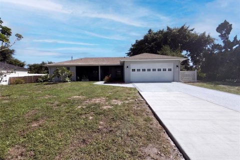 Villa ou maison à Venice, Floride 3 chambres, 142.42 m2 № 2315281