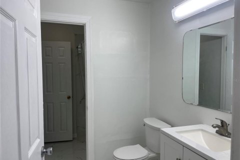 Casa en venta en Kissimmee, Florida, 3 dormitorios, 90.49 m2 № 1754596 - foto 9