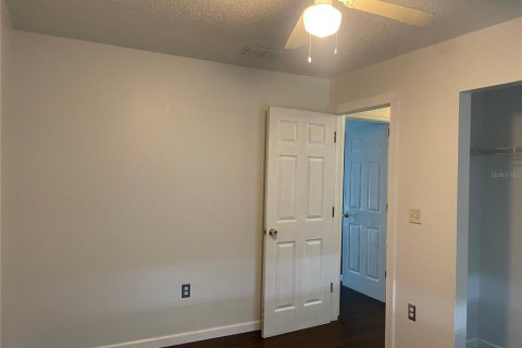 Casa en venta en Kissimmee, Florida, 3 dormitorios, 90.49 m2 № 1754596 - foto 12