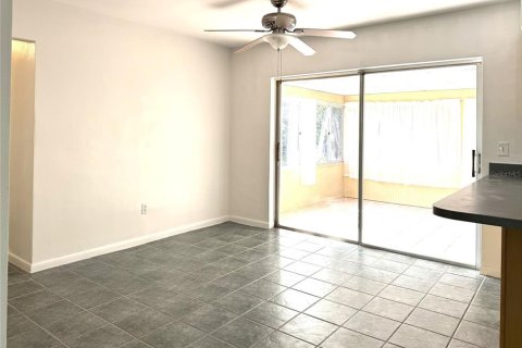 House in Citrus Springs, Florida 3 bedrooms, 102.56 sq.m. № 1800237 - photo 8