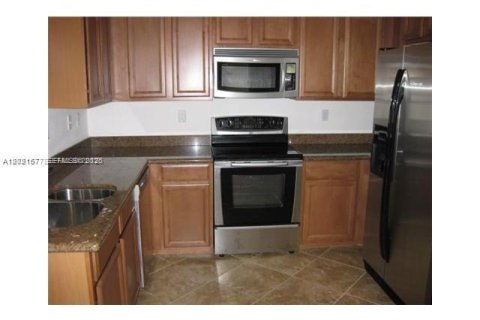 Copropriété à vendre à Miami Gardens, Floride: 3 chambres, 128.02 m2 № 2256923 - photo 3