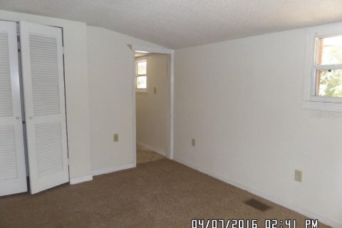Immobilier commercial à vendre à Orange City, Floride: 111.85 m2 № 2360415 - photo 13