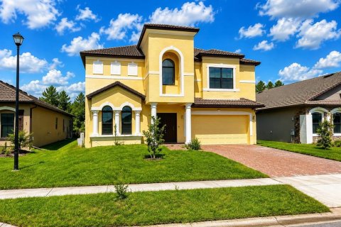 House in Melbourne, Florida 3 bedrooms, 252.69 sq.m. № 2329472