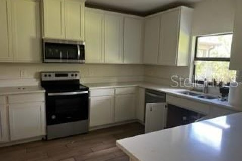 Casa en venta en Melbourne, Florida, 3 dormitorios, 252.69 m2 № 2329472 - foto 3