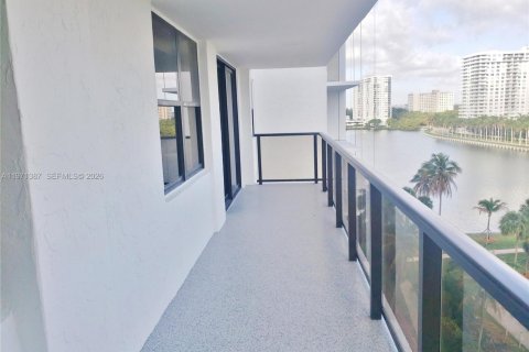 Купить кондоминиум в Авентура, Флорида 4 комнаты, 112.41м2, № 2032151 - фото 6