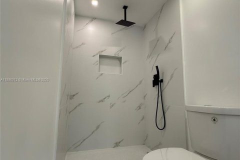 Купить виллу или дом в Катлер-Бей, Флорида 4 спальни, 170.38м2, № 1937329 - фото 8