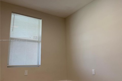 Купить виллу или дом в Катлер-Бей, Флорида 4 спальни, 170.38м2, № 1937329 - фото 12