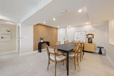 Copropriété à louer à Fort Lauderdale, Floride: 2 chambres, 133.31 m2 № 2168171 - photo 18