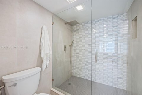 Copropriété à louer à Fort Lauderdale, Floride: 2 chambres, 133.31 m2 № 2168171 - photo 26