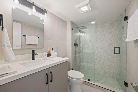Copropriété à louer à Fort Lauderdale, Floride: 2 chambres, 133.31 m2 № 2168171 - photo 17