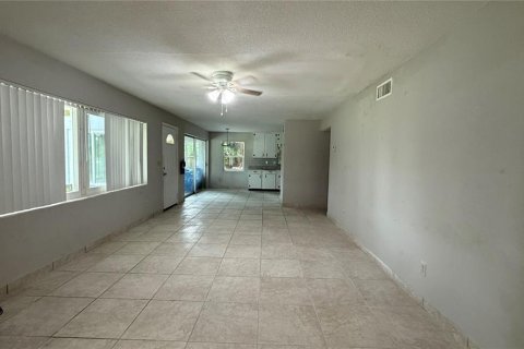 Apartamento en alquiler en Altamonte Springs, Florida, 3 dormitorios, 177.07 m2 № 1844301 - foto 4