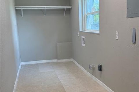 Apartamento en alquiler en Altamonte Springs, Florida, 3 dormitorios, 177.07 m2 № 1844301 - foto 3