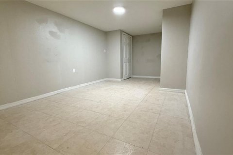 Apartamento en alquiler en Altamonte Springs, Florida, 3 dormitorios, 177.07 m2 № 1844301 - foto 10