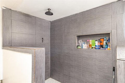 House in Mulberry, Florida 3 bedrooms, 147.25 sq.m. № 1912612 - photo 20