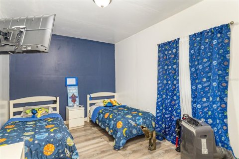 House in Mulberry, Florida 3 bedrooms, 147.25 sq.m. № 1912612 - photo 14