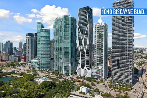 Copropriété à louer à Miami, Floride: 2 chambres, 161.19 m2 № 2363438 - photo 24