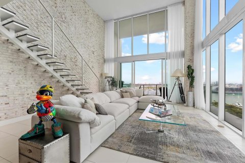 Condo à Miami, Floride, 2 chambres  № 2363438