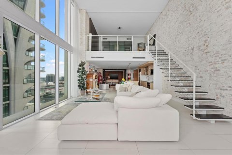 Copropriété à louer à Miami, Floride: 2 chambres, 161.19 m2 № 2363438 - photo 11