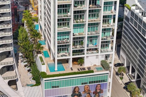 Copropriété à louer à Miami, Floride: 2 chambres, 161.19 m2 № 2363438 - photo 25
