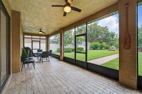House in Land O' Lakes, Florida 4 bedrooms, 206.99 sq.m. № 1855526 - photo 19