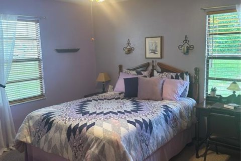 House in Spring Hill, Florida 3 bedrooms, 134.89 sq.m. № 2224994 - photo 26