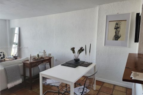 Condominio en venta en Miami Beach, Florida, 1 dormitorio, 86.4 m2 № 2006113 - foto 4