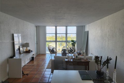 Condominio en venta en Miami Beach, Florida, 1 dormitorio, 86.4 m2 № 2006113 - foto 6