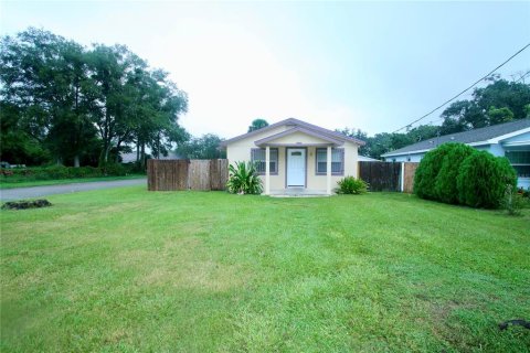 Villa ou maison à vendre à Altamonte Springs, Floride: 2 chambres, 64.1 m2 № 1913343 - photo 2
