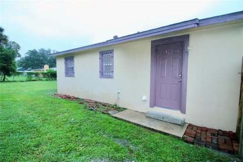 Villa ou maison à vendre à Altamonte Springs, Floride: 2 chambres, 64.1 m2 № 1913343 - photo 8