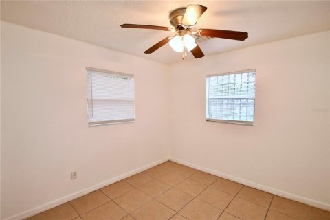 Villa ou maison à vendre à Altamonte Springs, Floride: 2 chambres, 64.1 m2 № 1913343 - photo 18
