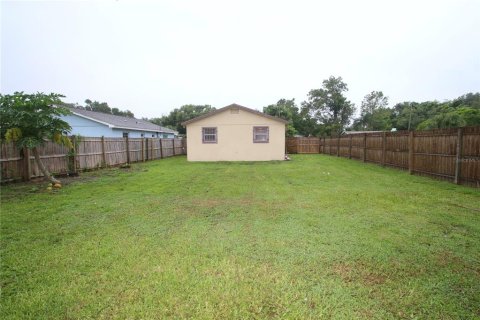 Villa ou maison à vendre à Altamonte Springs, Floride: 2 chambres, 64.1 m2 № 1913343 - photo 11