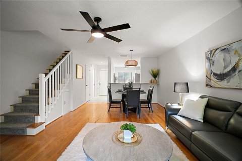 Condominio en alquiler en Winter Park, Florida, 2 dormitorios, 105.26 m2 № 2097041 - foto 10