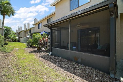 Condominio en alquiler en Winter Park, Florida, 2 dormitorios, 105.26 m2 № 2097041 - foto 27