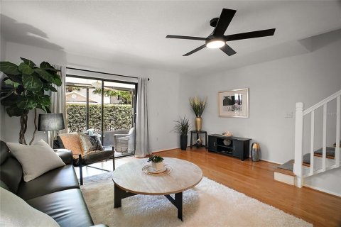 Condominio en alquiler en Winter Park, Florida, 2 dormitorios, 105.26 m2 № 2097041 - foto 9