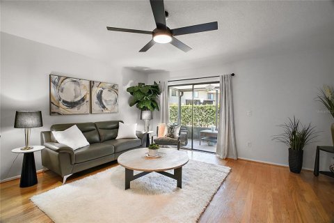 Condominio en alquiler en Winter Park, Florida, 2 dormitorios, 105.26 m2 № 2097041 - foto 7