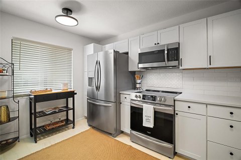 Condominio en alquiler en Winter Park, Florida, 2 dormitorios, 105.26 m2 № 2097041 - foto 4