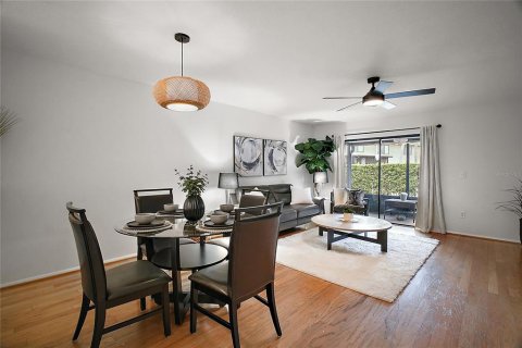 Condominio en alquiler en Winter Park, Florida, 2 dormitorios, 105.26 m2 № 2097041 - foto 8