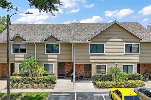Condominio en Winter Park, Florida, 2 dormitorios  № 2097041