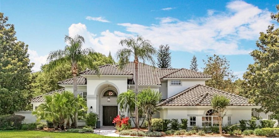 House in Windermere, Florida 5 bedrooms, 311.78 sq.m. № 1656879