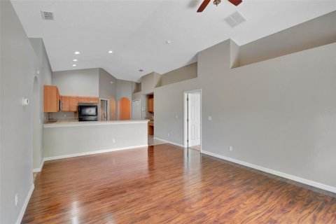 House in Groveland, Florida 3 bedrooms, 166.48 sq.m. № 1812440 - photo 10