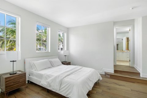 Villa ou maison à vendre à Highland Beach, Floride: 4 chambres, 326.18 m2 № 2082337 - photo 15