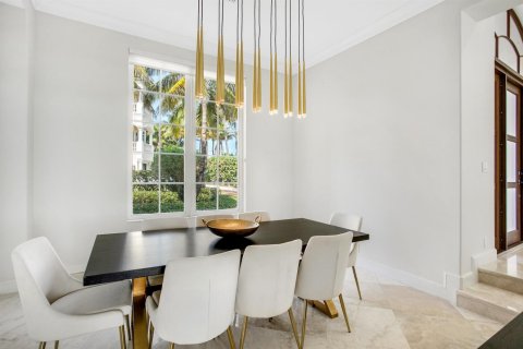 Villa ou maison à vendre à Highland Beach, Floride: 4 chambres, 326.18 m2 № 2082337 - photo 11