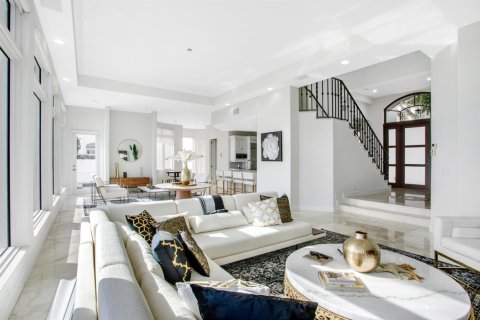 Villa ou maison à vendre à Highland Beach, Floride: 4 chambres, 326.18 m2 № 2082337 - photo 4