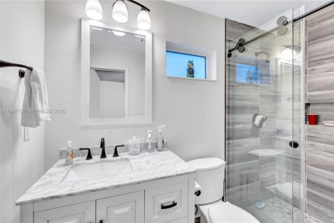 Commercial property in Hollywood, Florida № 2029284 - photo 6