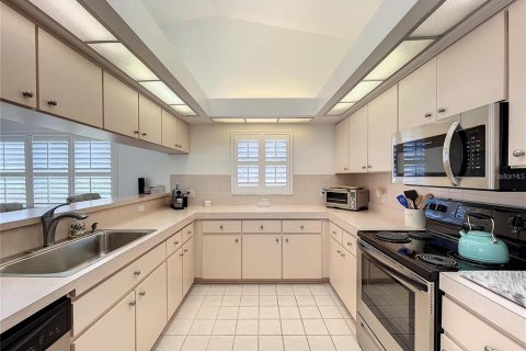 Casa en venta en Spring Hill, Florida, 3 dormitorios, 202.53 m2 № 2431669 - foto 13