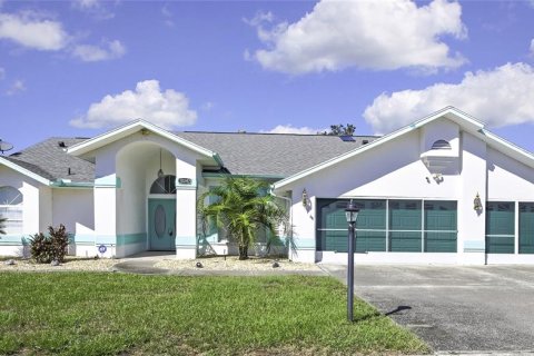 Casa en Spring Hill, Florida 3 dormitorios, 202.53 m2 № 2431669